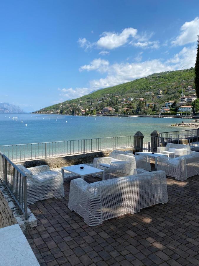 Hotel Baia Dei Pini Torri Del Benaco Buitenkant foto